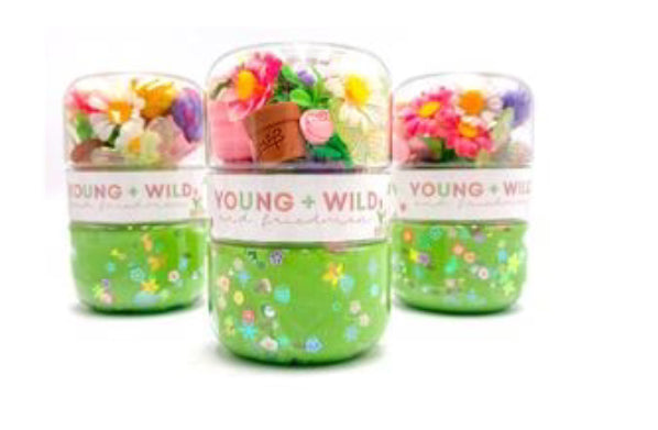 The Young +Wild and Friedman Grab & Go Dough Jars

It is perfect for everyday play, on-the-go entertainment, part