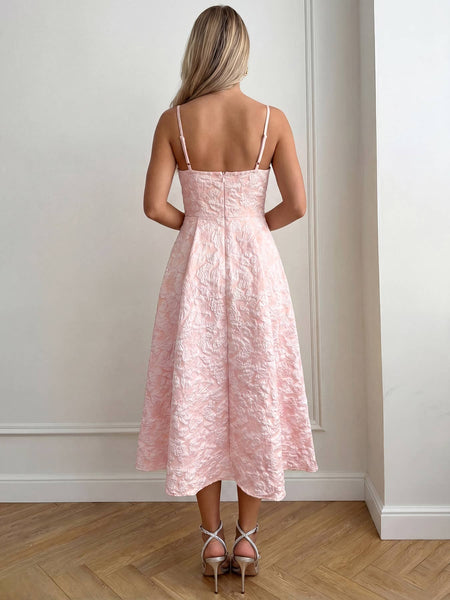 Textured Floral Jacquard Midi Dress with Sweetheart Neckline: Light Blue / L
