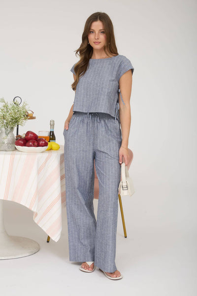 STRIPE LINEN SIDE TIE DETAIL SHORT SLEEVE TOP : NAVY