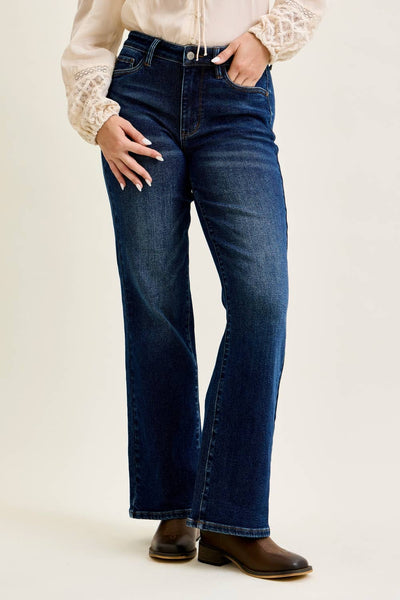 Judy Blue Jeans MR Alex Boy Boot: MD /