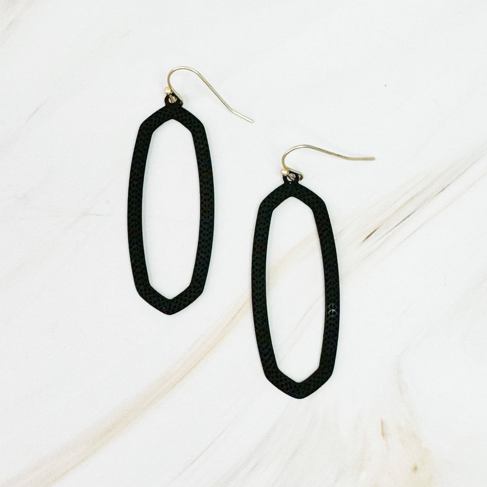 Shape Of Game Earrings: Black