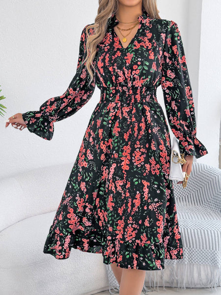 Floral Print Smocked Waist Long Sleeve Midi Dress: Green / L